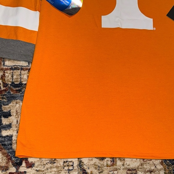 NWT Nike Tennessee Orange and Gray 3/4 Length Raglan Shirt Women’s Small - Picture 4 of 12